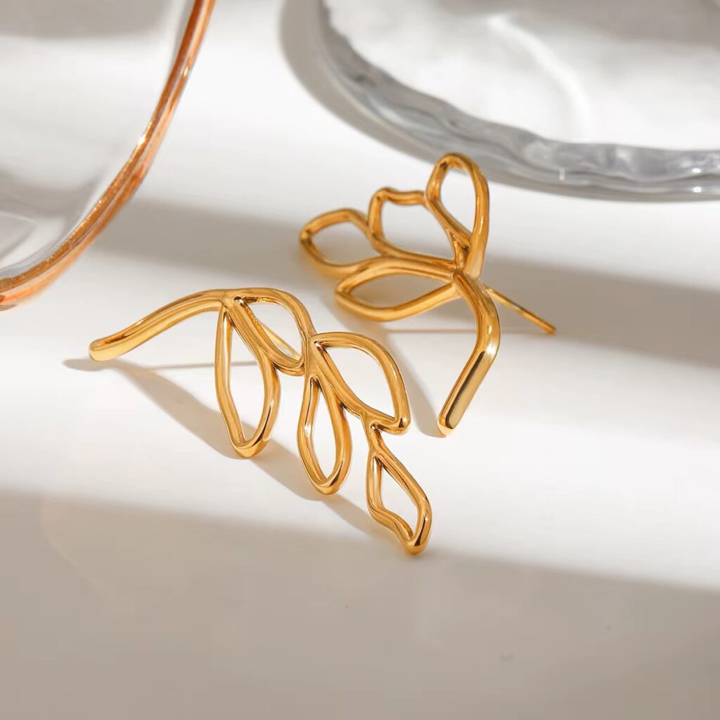 18K Gold Plated Stainless Steel Earrings Asymmetrical Hollow-Out Leaf Design Lightweight Hypoallergenic Dangle Jewelry