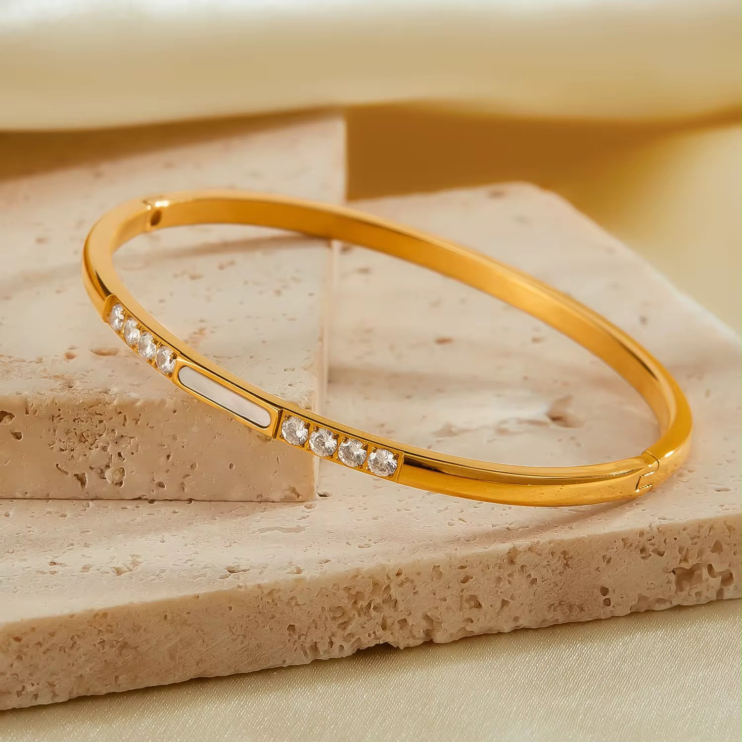 Stainless steel gold plated bracelet