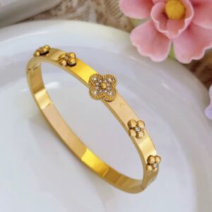 Stainless steel four leaf clover full diamond bracelet
