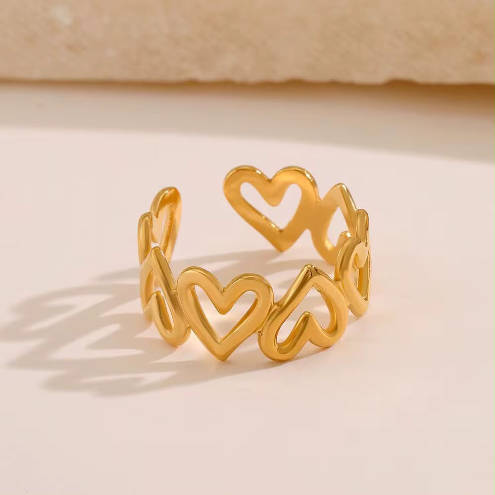 Stainless Steel Opening Rings 18k Gold Plated Chunky Hollow Heart Shaped Ring